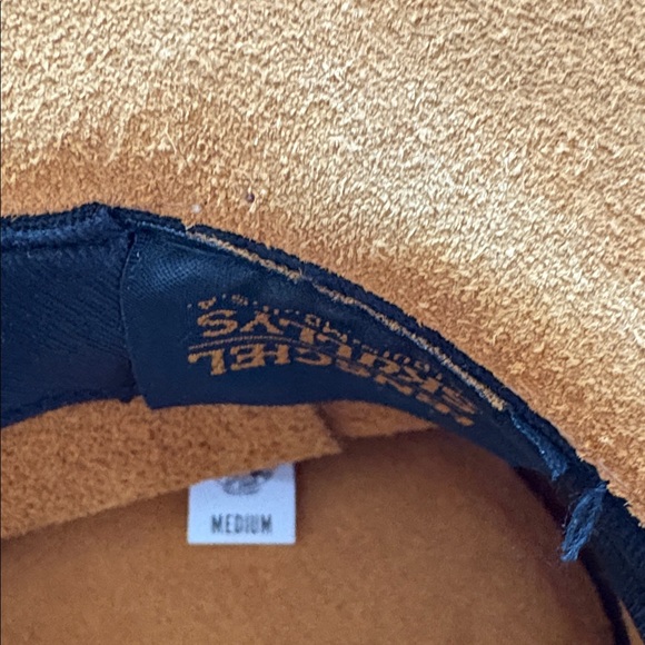 HENSCHEL SKULLYS LEATHER HAT - Picture 5 of 7